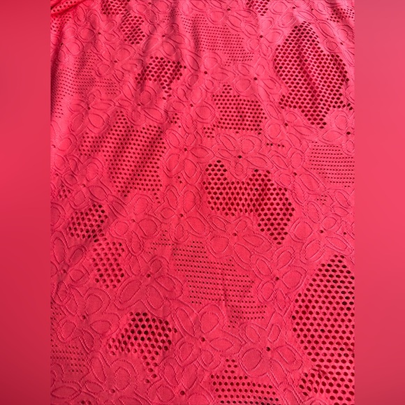 Coral Eyelet tunic top - Picture 11 of 12